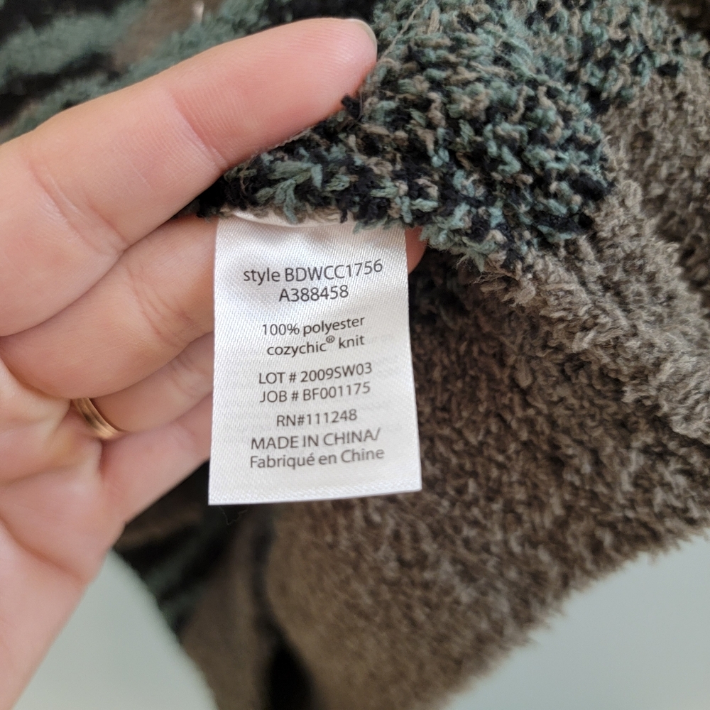 Barefoot Dreams Cozychic Seaside Crew Neck Pullover Army Green Camo Plus Size XS - Picture 8 of 10